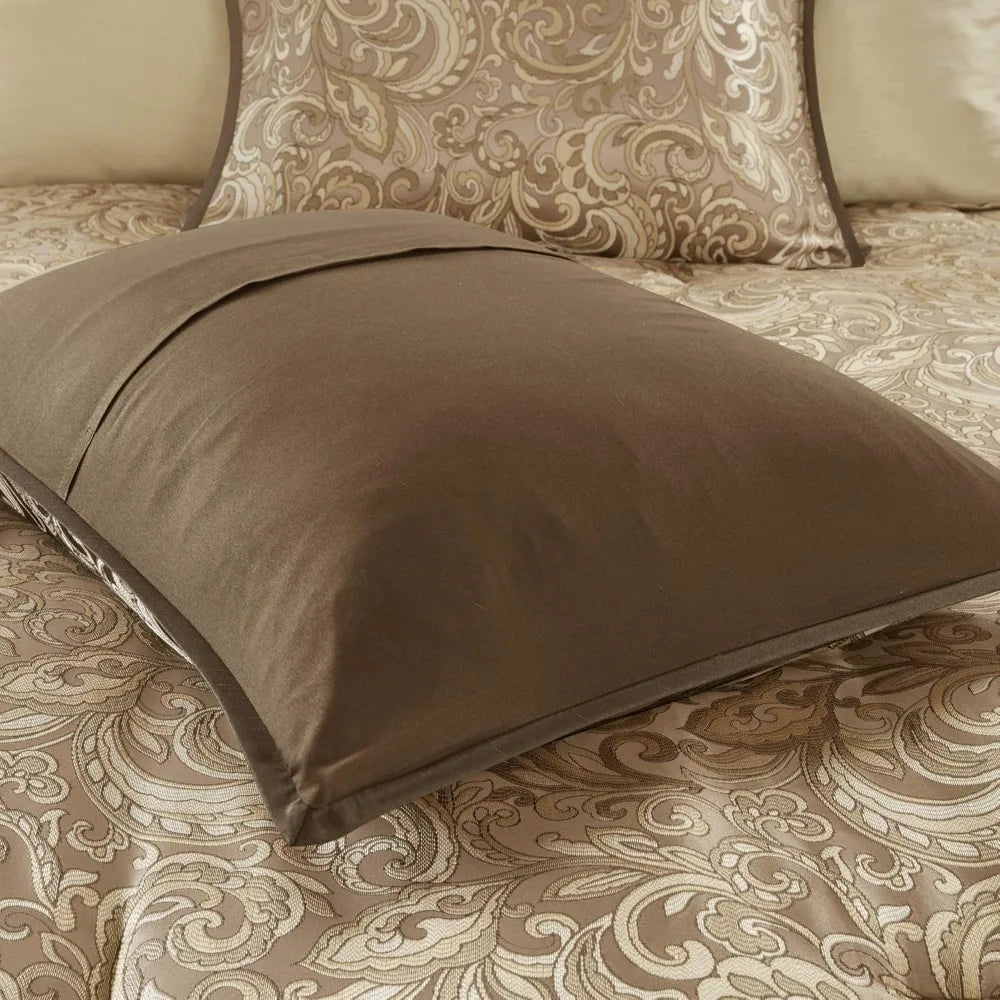 Sheets and Comforter set